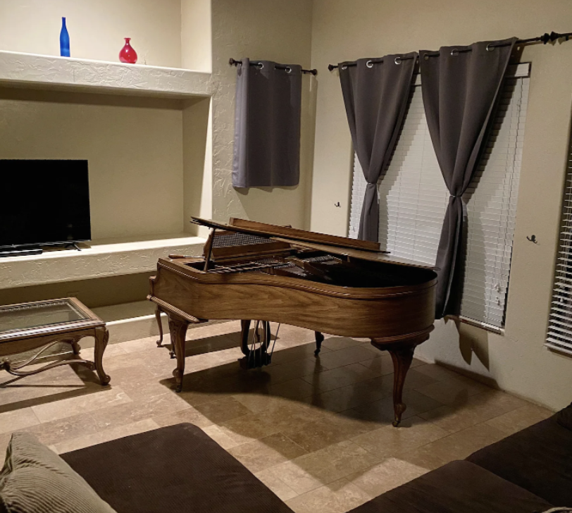 grand piano living room arizona retreat