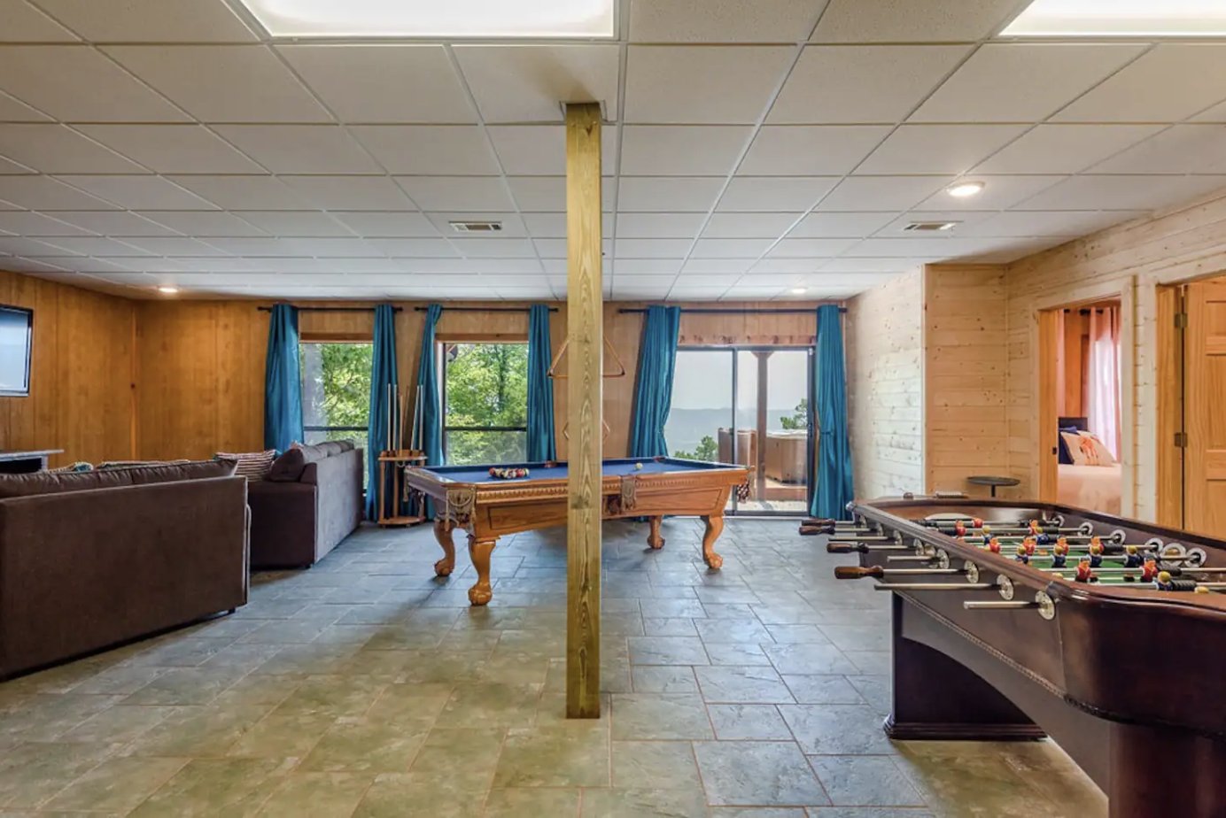 Game Room downstairs